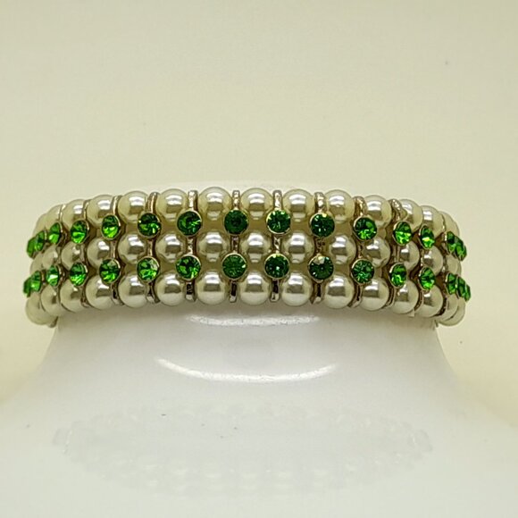 Gorgeous 6mm green Glass pearl Multi-Strand with ab Stretch fashion Bracelets - Picture 1 of 6